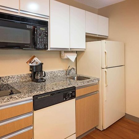 Mainstay Suites Hartford Meriden Eksteriør bilde