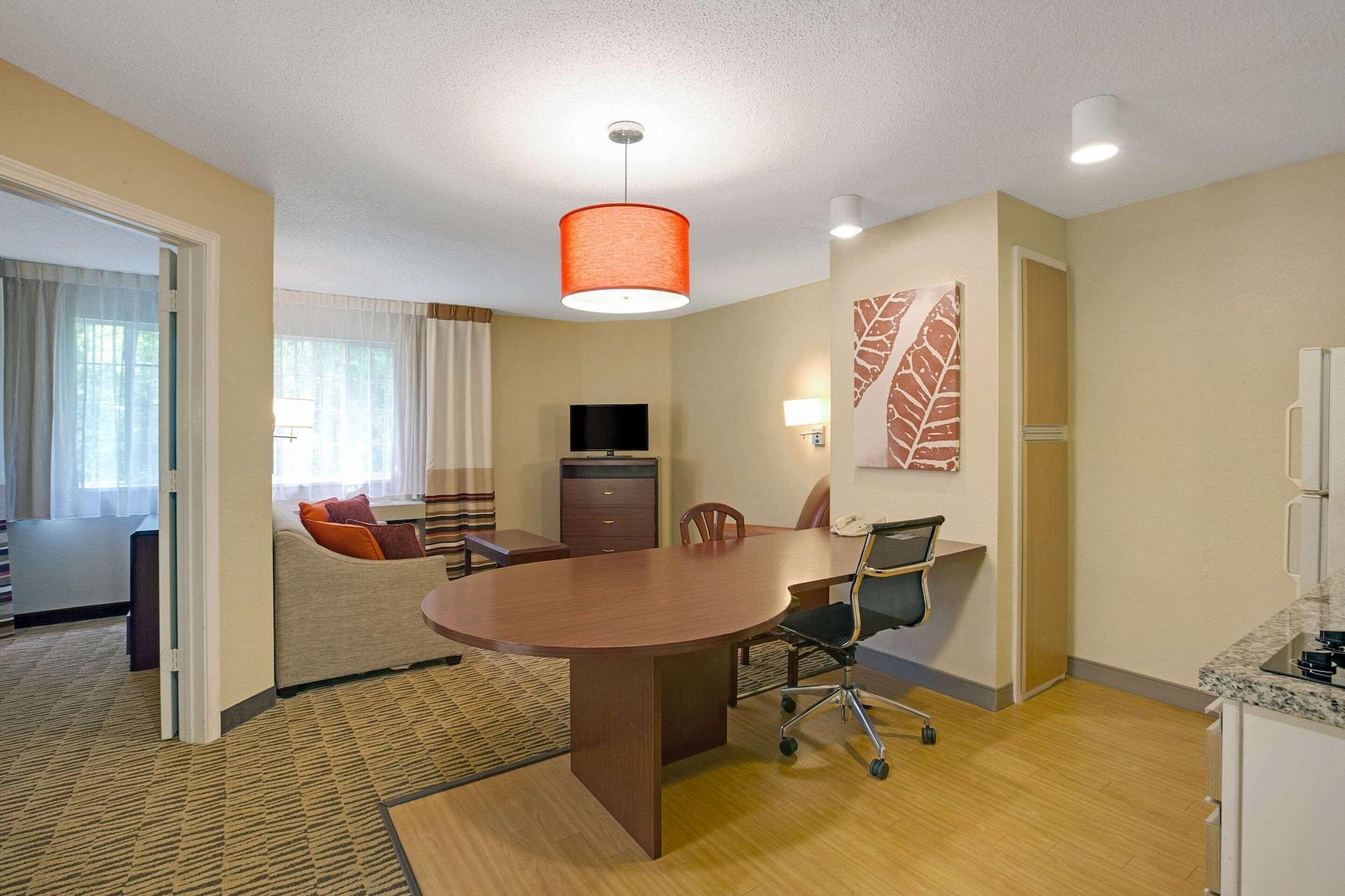 Mainstay Suites Hartford Meriden Eksteriør bilde
