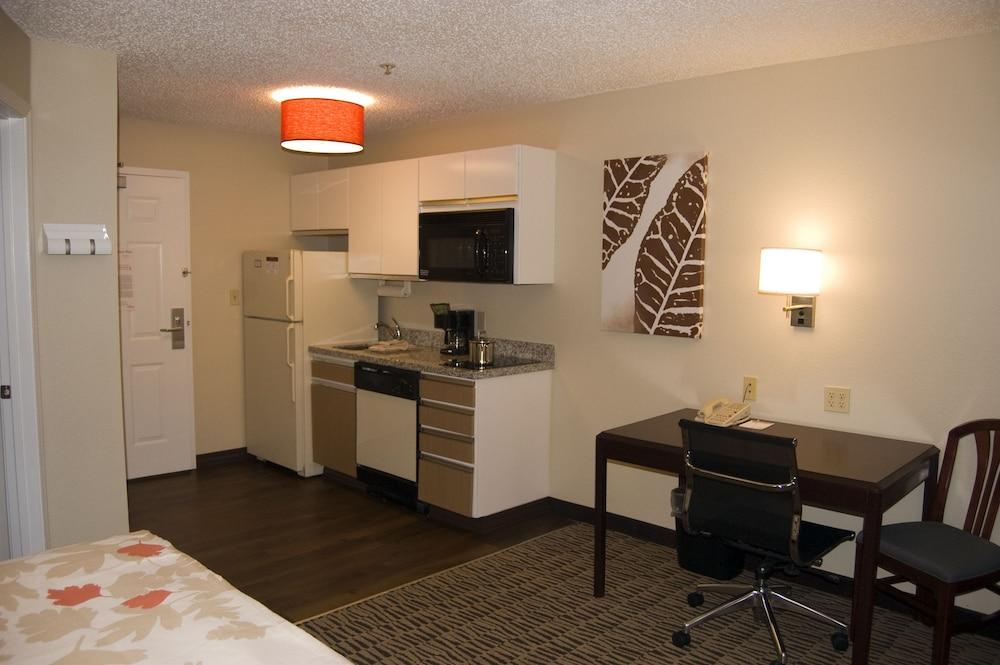 Mainstay Suites Hartford Meriden Eksteriør bilde