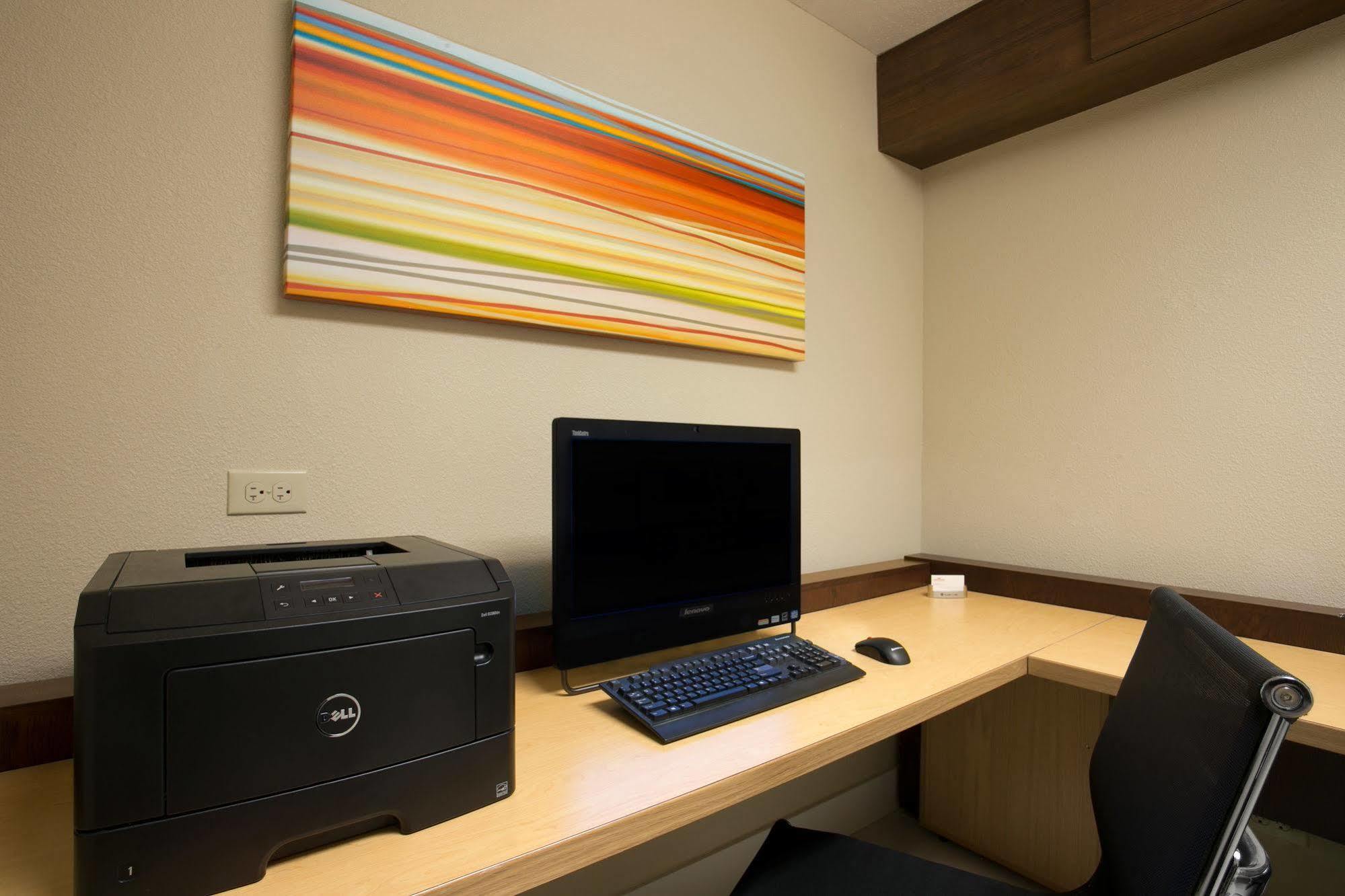 Mainstay Suites Hartford Meriden Eksteriør bilde