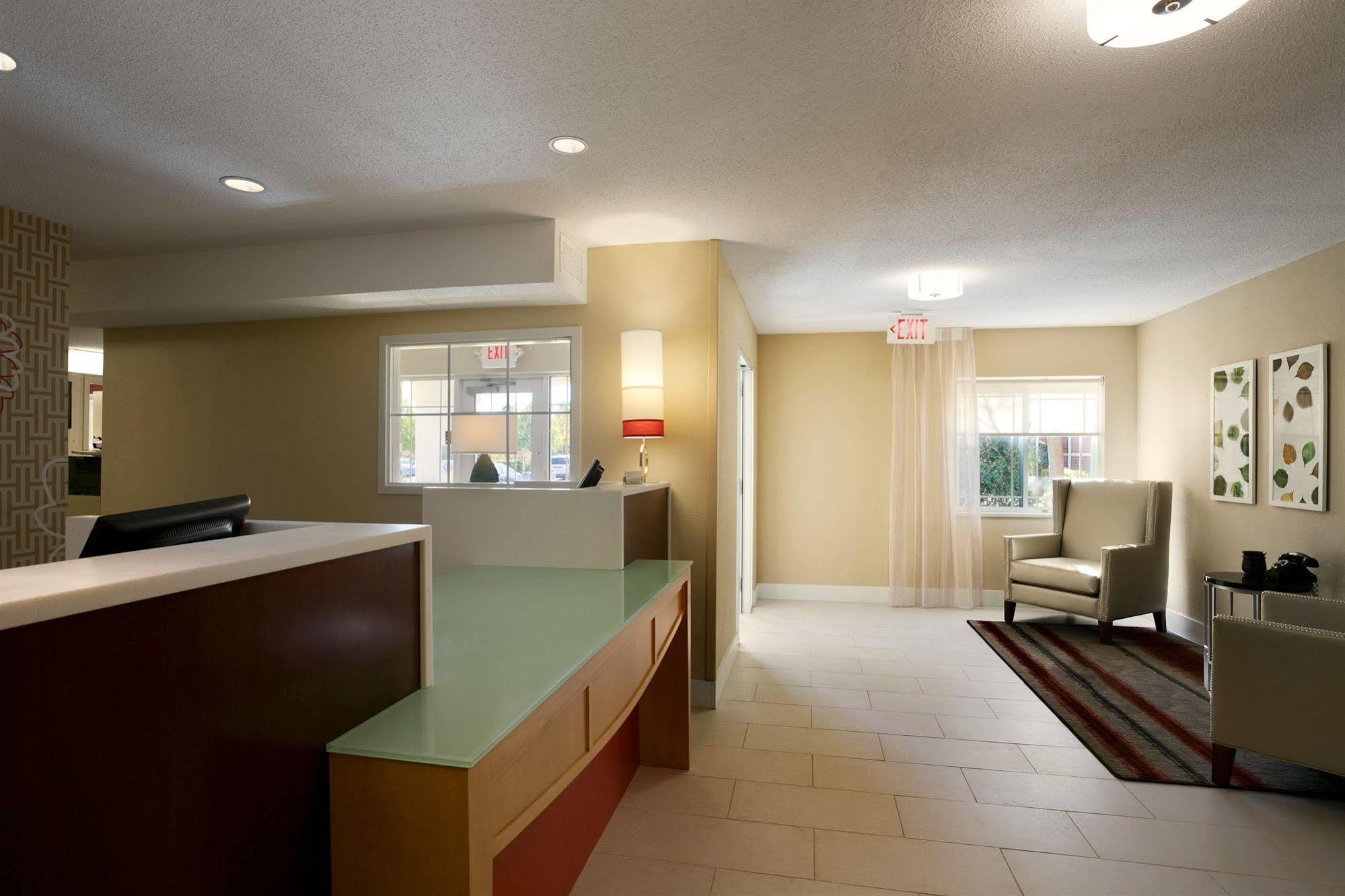 Mainstay Suites Hartford Meriden Eksteriør bilde